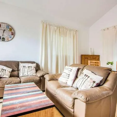 Apartment Sleeps 4 Pool Wifi Charco del Palo