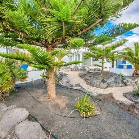 Sleeps 4 Pool Wifi *