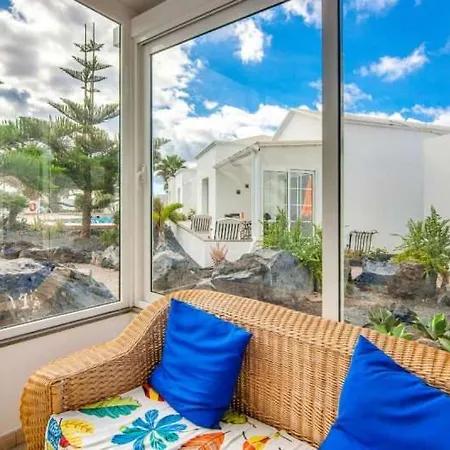 Sleeps 4 Pool Wifi